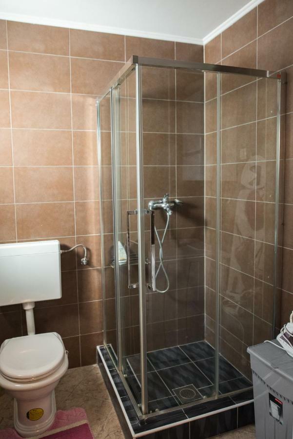 Apartman "Joka" Ðakovo エクステリア 写真